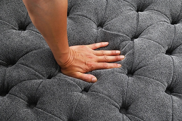Sofi Button Tufted Swivel Chair