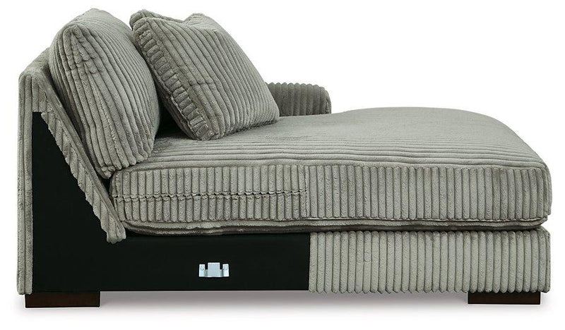 Lindyn Sectional with Double Chaise