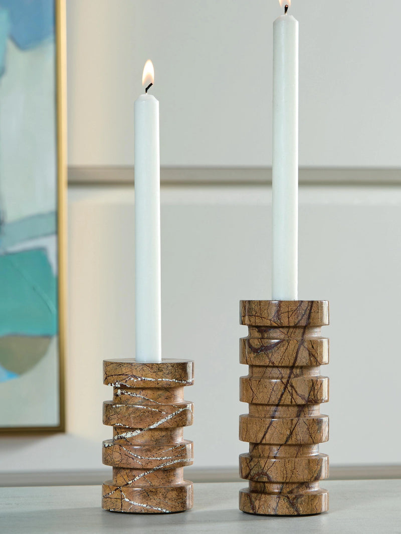 Emsleyfield Candle Holder Set (Set of 2)