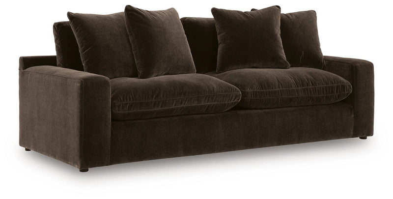 Maxton Heights Sofa