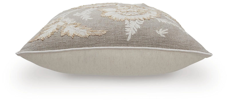Viveka Pillow (Set of 4)